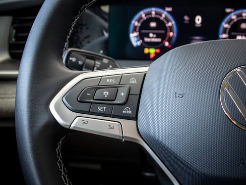 New 2025 Volkswagen Tiguan S image 31