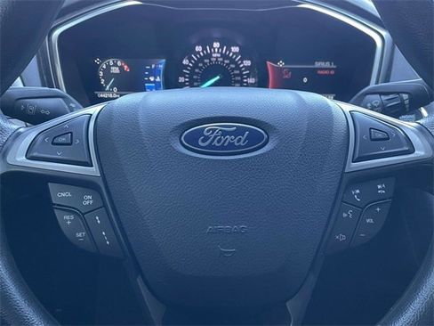 Certified 2020 Ford Fusion SE image 20
