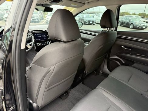 Certified 2023 Hyundai Tucson SE image 22