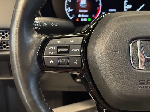 Used 2024 Honda HR-V Sport image 11