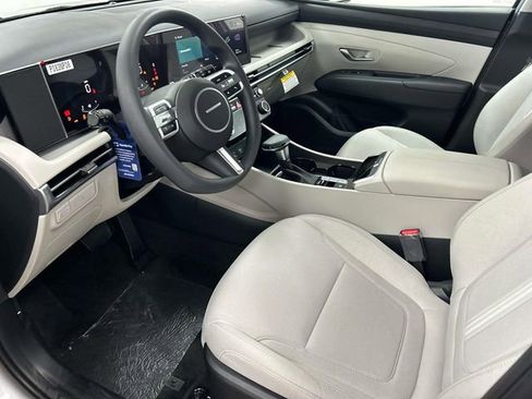 New 2026 Hyundai Tucson SEL FWD image 12