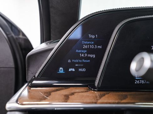 Used 2023 Cadillac Escalade ESV Sport Platinum image 15