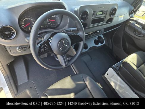New 2025 Mercedes-Benz Sprinter 2500 image 26