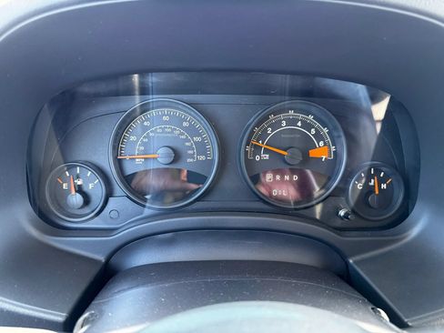 Used 2014 Jeep Patriot Sport w/ Power Value Group FWD image 15