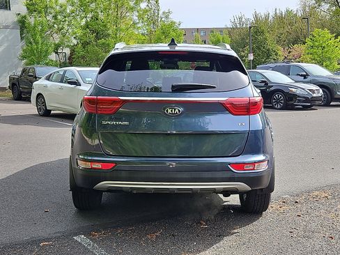 Used 2018 Kia Sportage EX w/ EX Sport Appearance Package AWD/4WD image 5