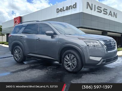 New 2025 Nissan Pathfinder SV