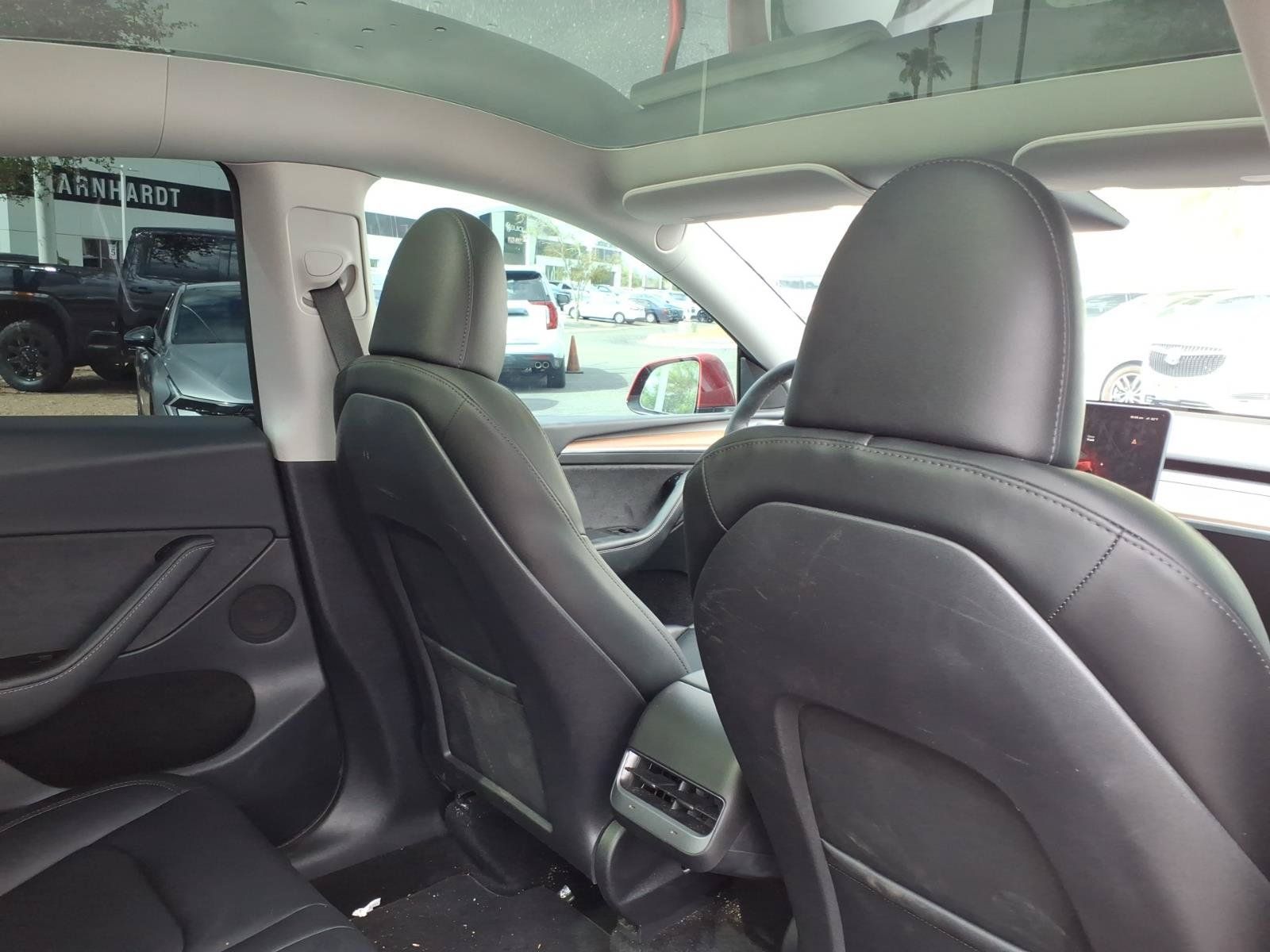 Used 2023 Tesla Model Y Long Range AWD/4WD image 13