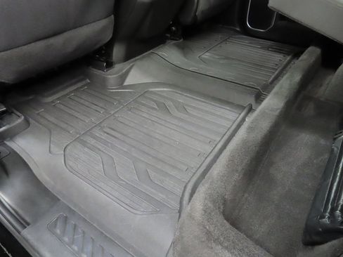 Used 2025 GMC Sierra 1500 Elevation image 60