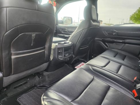Used 2022 RAM 1500 Limited image 10