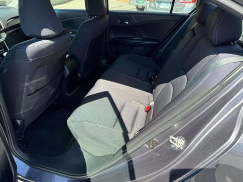 Used 2015 Honda Accord Sport image 5