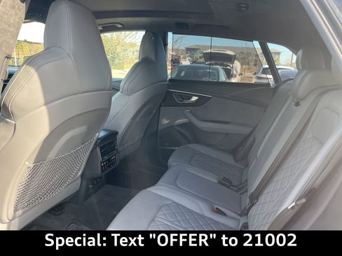 Used 2021 Audi SQ8 Prestige image 9