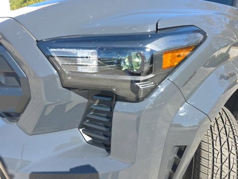 Used 2024 Toyota Tacoma SR5 w/ SR5 Upgrade Package image 10