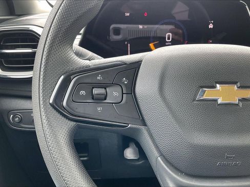 Used 2025 Chevrolet TrailBlazer LT FWD image 19