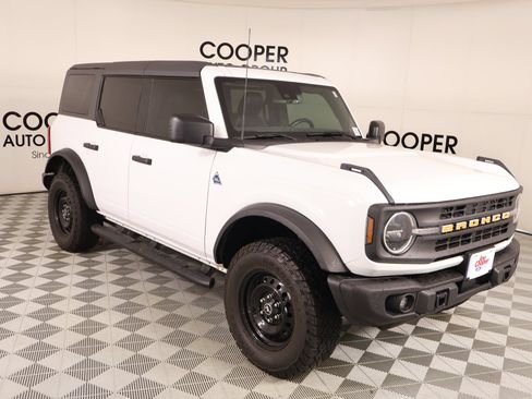 Certified 2023 Ford Bronco Black Diamond AWD/4WD image 1