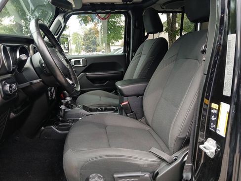 Used 2020 Jeep Wrangler Unlimited Sport S AWD/4WD image 18