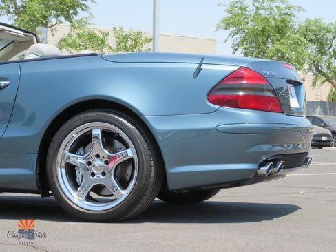 Used 2004 Mercedes-Benz SL 55 AMG image 21