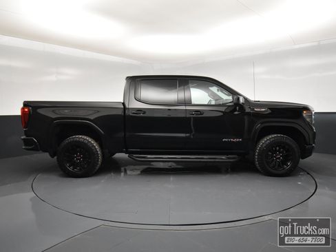 Used 2022 GMC Sierra 1500 AT4X image 51