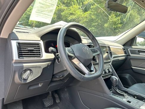 Used 2022 Volkswagen Atlas SE FWD image 9