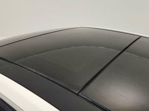 Used 2014 Mercedes-Benz E 350 4MATIC Sedan image 10