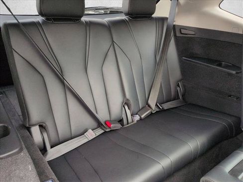Used 2024 Acura MDX SH-AWD w/ Technology Package image 21