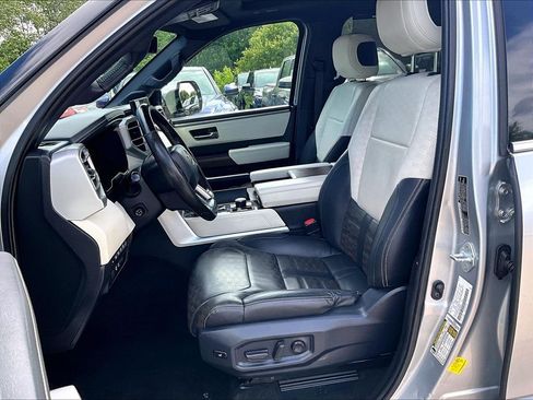 Certified 2022 Toyota Tundra Capstone AWD/4WD image 10