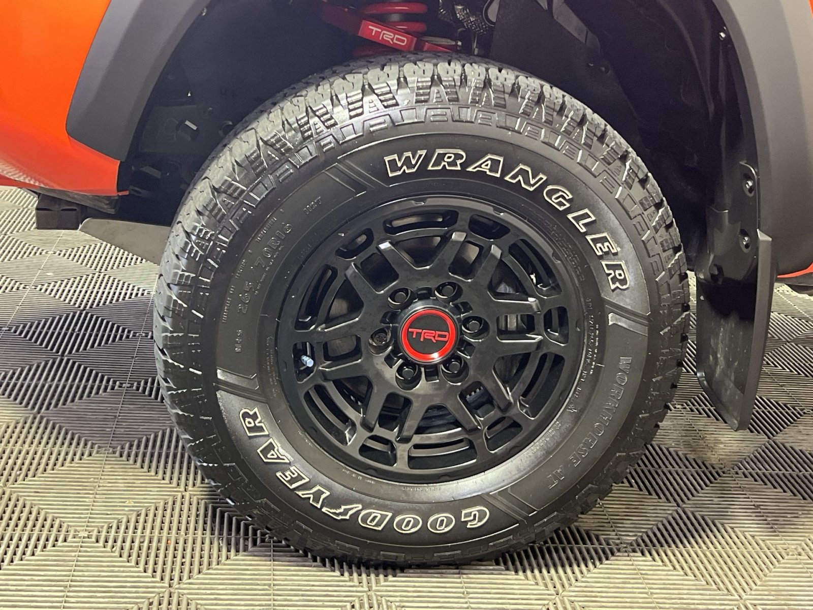 Used 2023 Toyota Tacoma TRD Pro AWD/4WD image 12