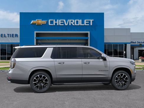 New 2026 Chevrolet Suburban RST w/ RST Capability Package AWD/4WD image 5