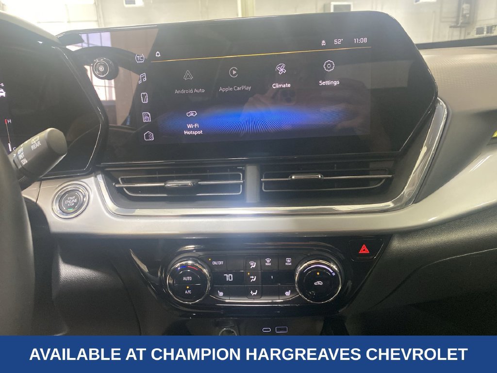 Certified 2024 Chevrolet Trax LT w/ Driver Confidence Package FWD image 18