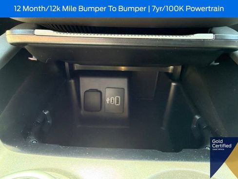 Used 2025 Ford Explorer Active RWD image 39