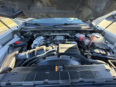 Used 2023 Chevrolet Silverado 2500 LT w/ Convenience Package image 24