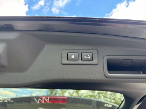 New 2026 Subaru Outback Limited AWD/4WD image 5