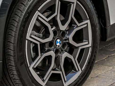 Used 2026 BMW X1 xDrive28i AWD/4WD image 8