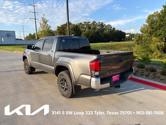 Used 2022 Toyota Tacoma SR5 RWD image 8