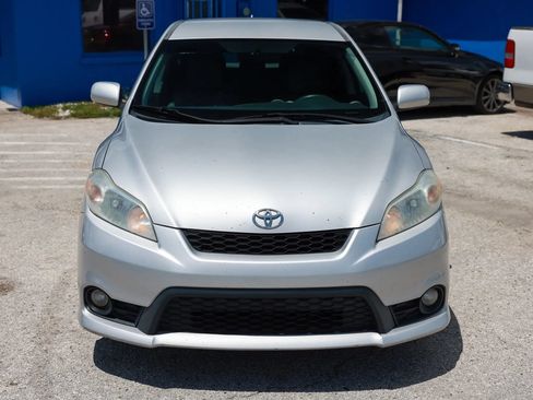 Used 2011 Toyota Matrix w/ Matrix Sport Pkg FWD image 11