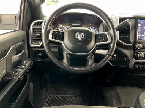 Used 2022 RAM 3500 Big Horn image 17