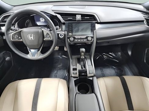 Certified 2021 Honda Civic Sport Touring image 2