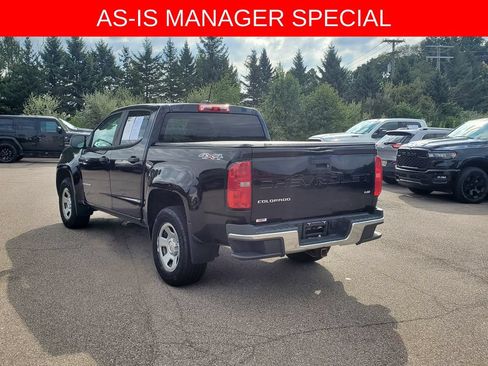 Used 2022 Chevrolet Colorado W/T w/ WT Convenience Package AWD/4WD image 3