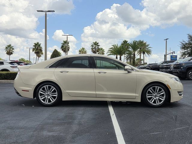 Used 2014 Lincoln MKZ w/ Equipment Group 102A Reserve FWD image 7