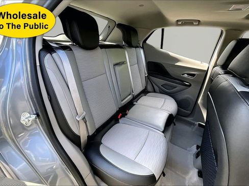 Used 2015 Buick Encore Convenience FWD image 17