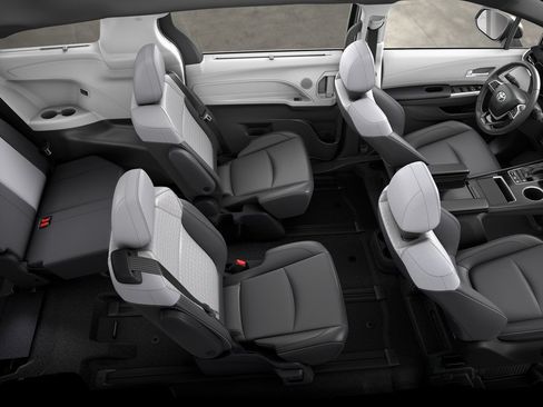 New 2026 Toyota Sienna XSE AWD/4WD image 22
