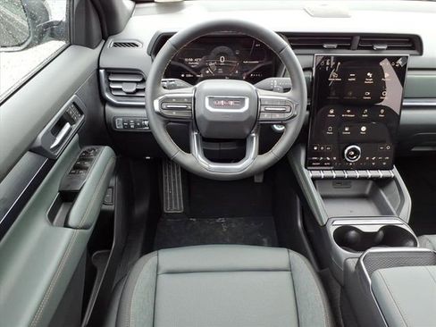 New 2026 GMC Terrain AT4 image 18