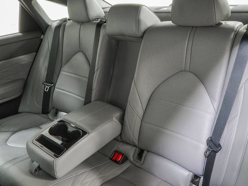 Used 2019 Toyota Avalon Limited w/ Protection Package FWD image 42