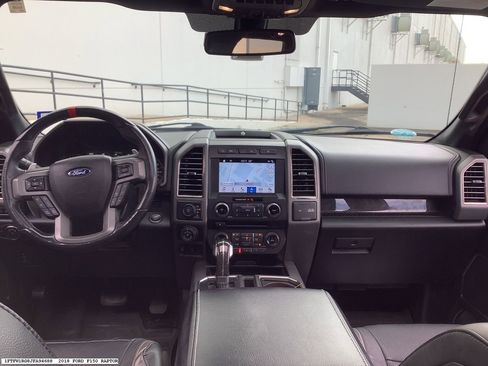 Used 2018 Ford F150 Raptor w/ Equipment Group 802A Luxury image 9