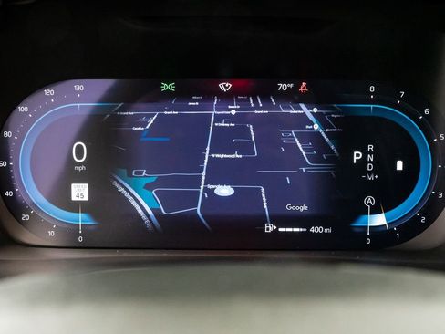 Used 2024 Volvo XC40 B5 Plus w/ Climate Package image 13