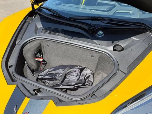 Used 2026 Chevrolet Corvette Z06 RWD image 12