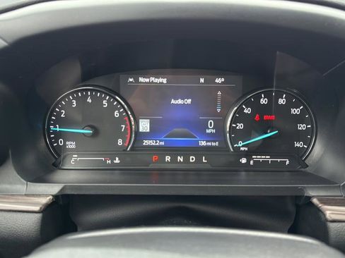 Used 2023 Ford Explorer Limited w/ Limited Technology Package AWD/4WD image 20