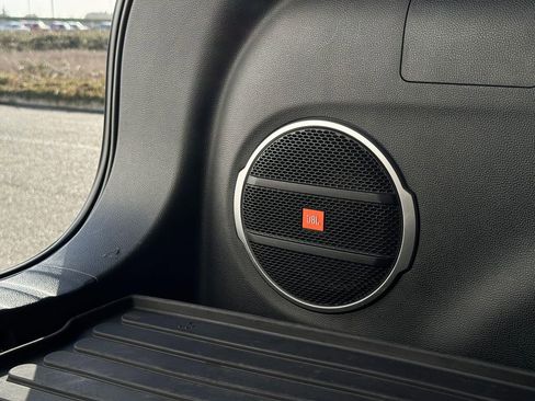 Certified 2024 Toyota Corolla Cross XSE image 32