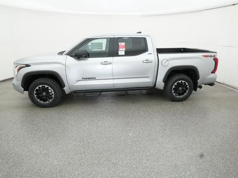 New 2026 Toyota Tundra SR5 w/ TRD Off-Road Package AWD/4WD image 38