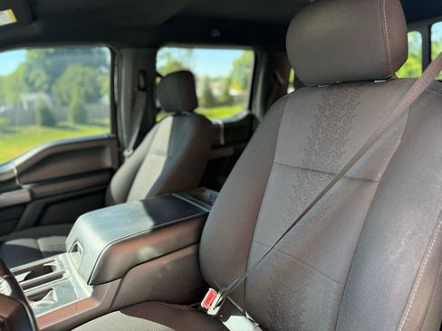 Used 2018 Ford F150 XLT w/ Equipment Group 302A Luxury AWD/4WD image 27