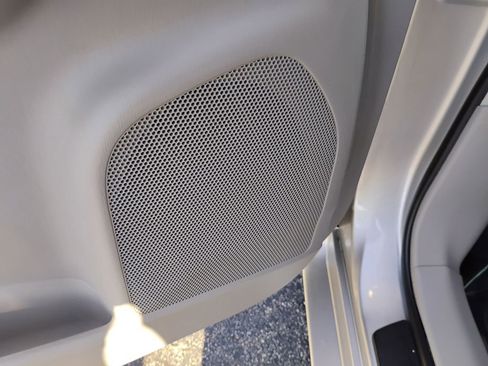 Used 2017 Toyota Prius V Four image 23